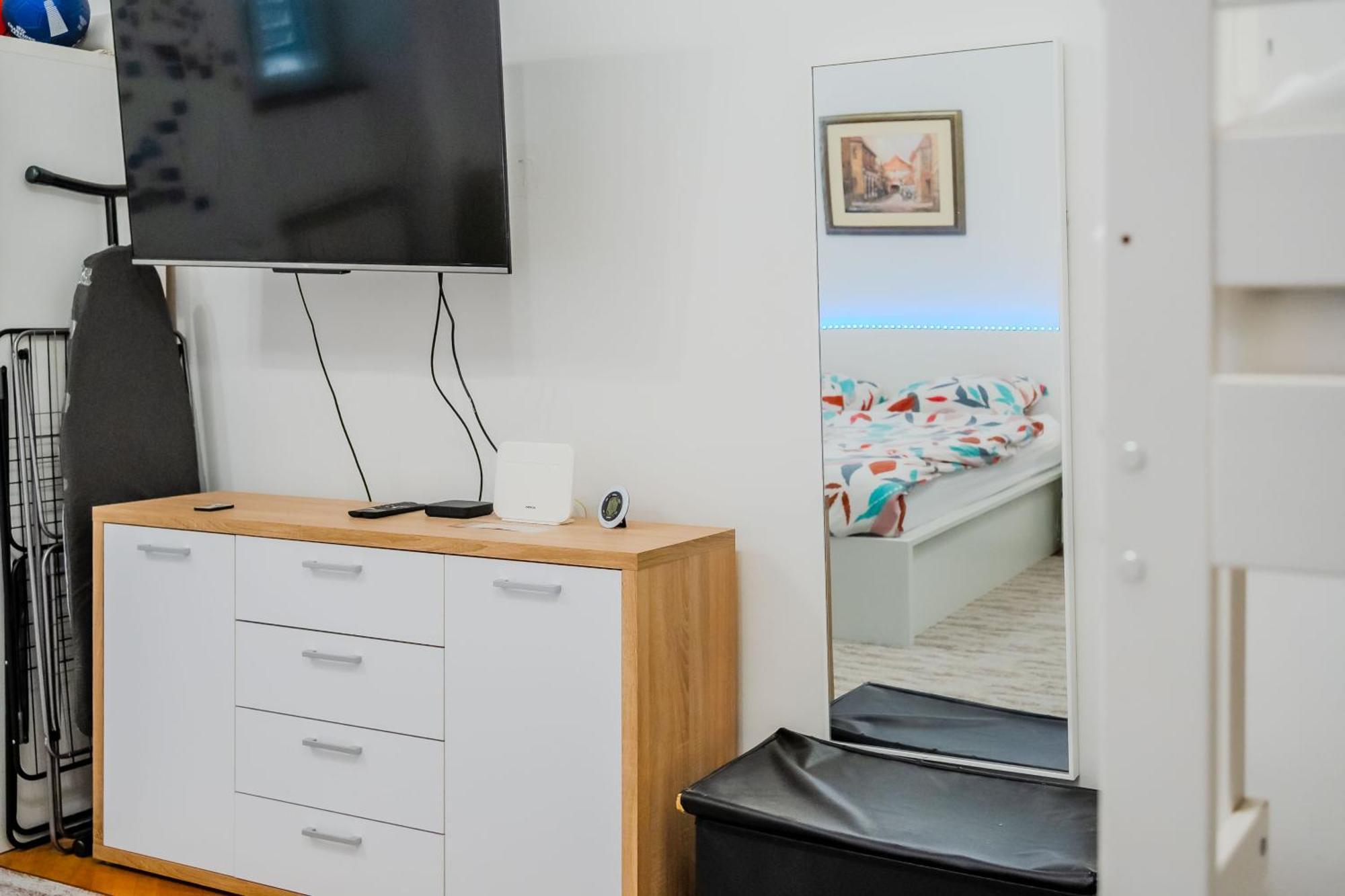 Work And Play Apartment Zagreb Eksteriør bilde